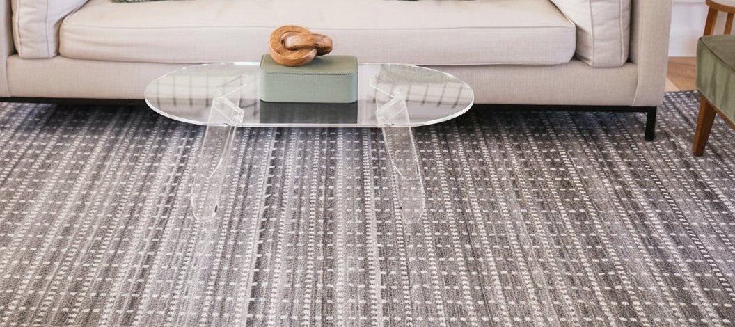 Acrylic Coffee Table – Clear Modern 37” x 14” x 20” Living Room Accent - Dirty D’s Deals