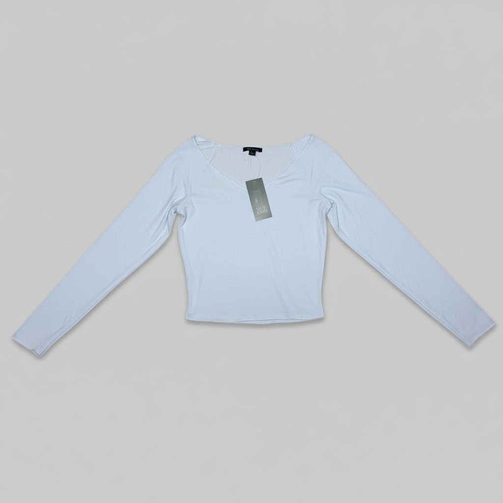 Wild Fable Women’s Light Blue Long Sleeve V - Neck Crop Top – Size Small - Dirty D’s Deals